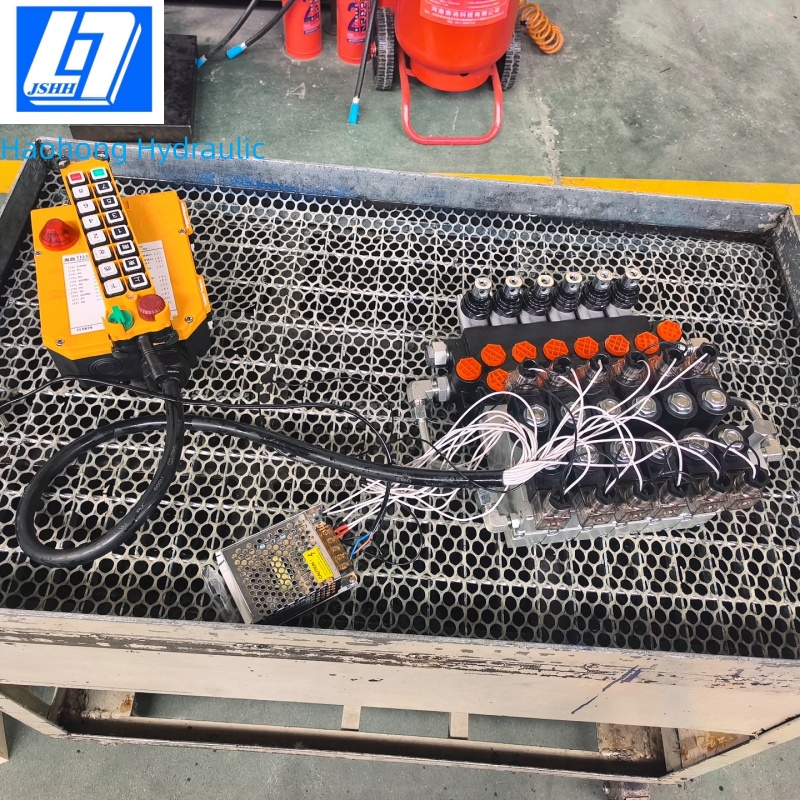 P40 6 Spools Manual and Electro-hydraulic Hydraulic Directional Control Valve With Remote Control(手动、电液控)